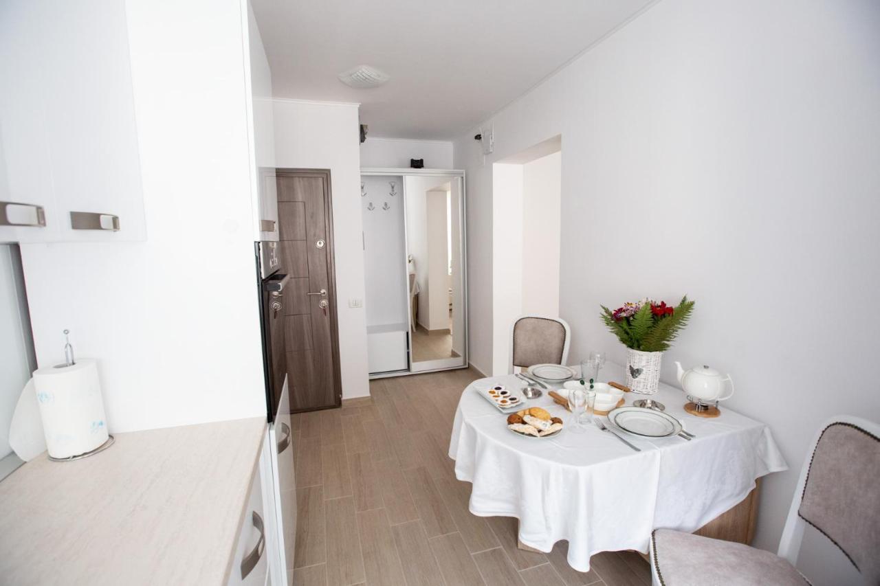 Perfect Apartment Central Брашов Екстериор снимка