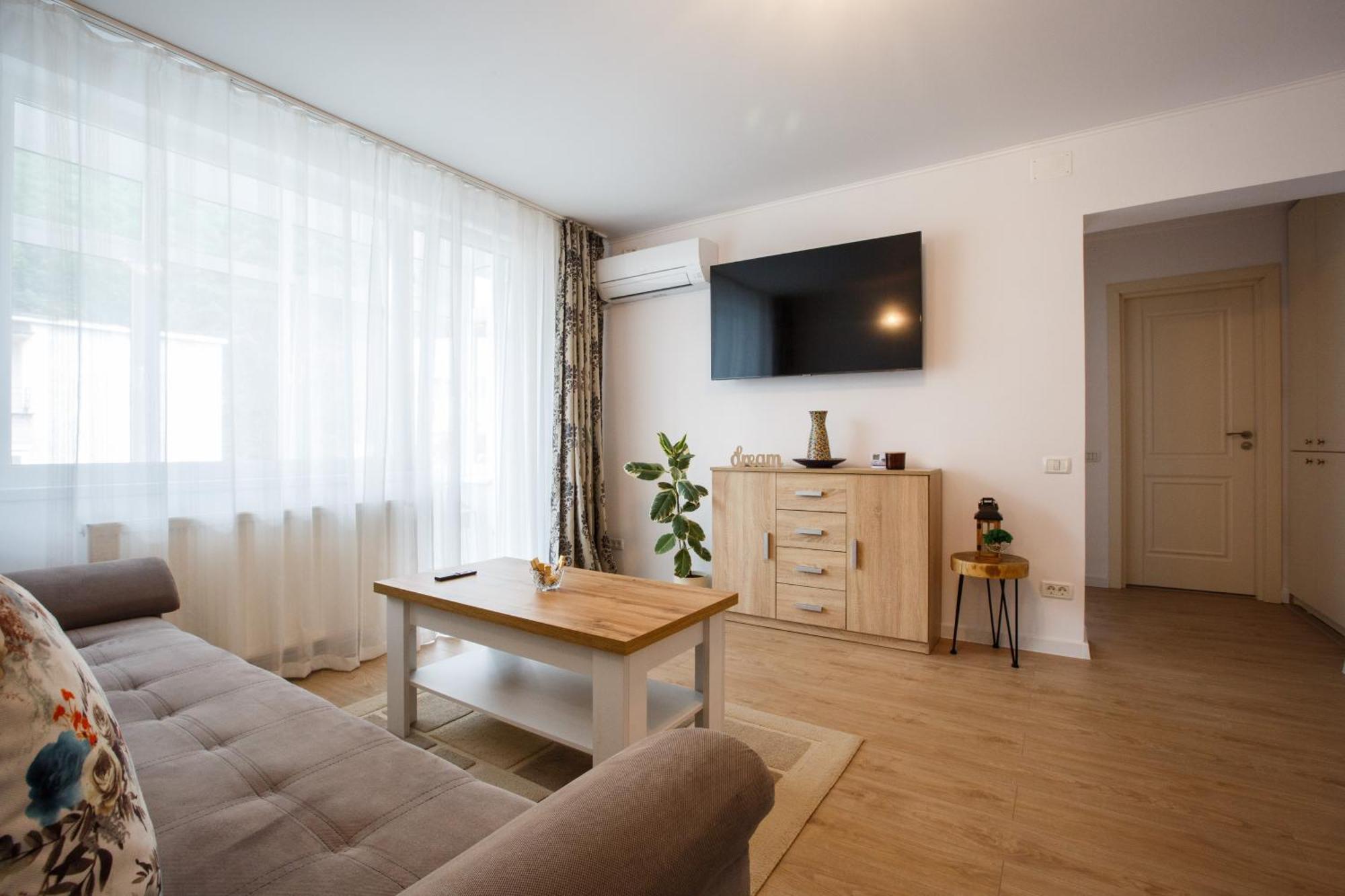 Perfect Apartment Central Брашов Екстериор снимка