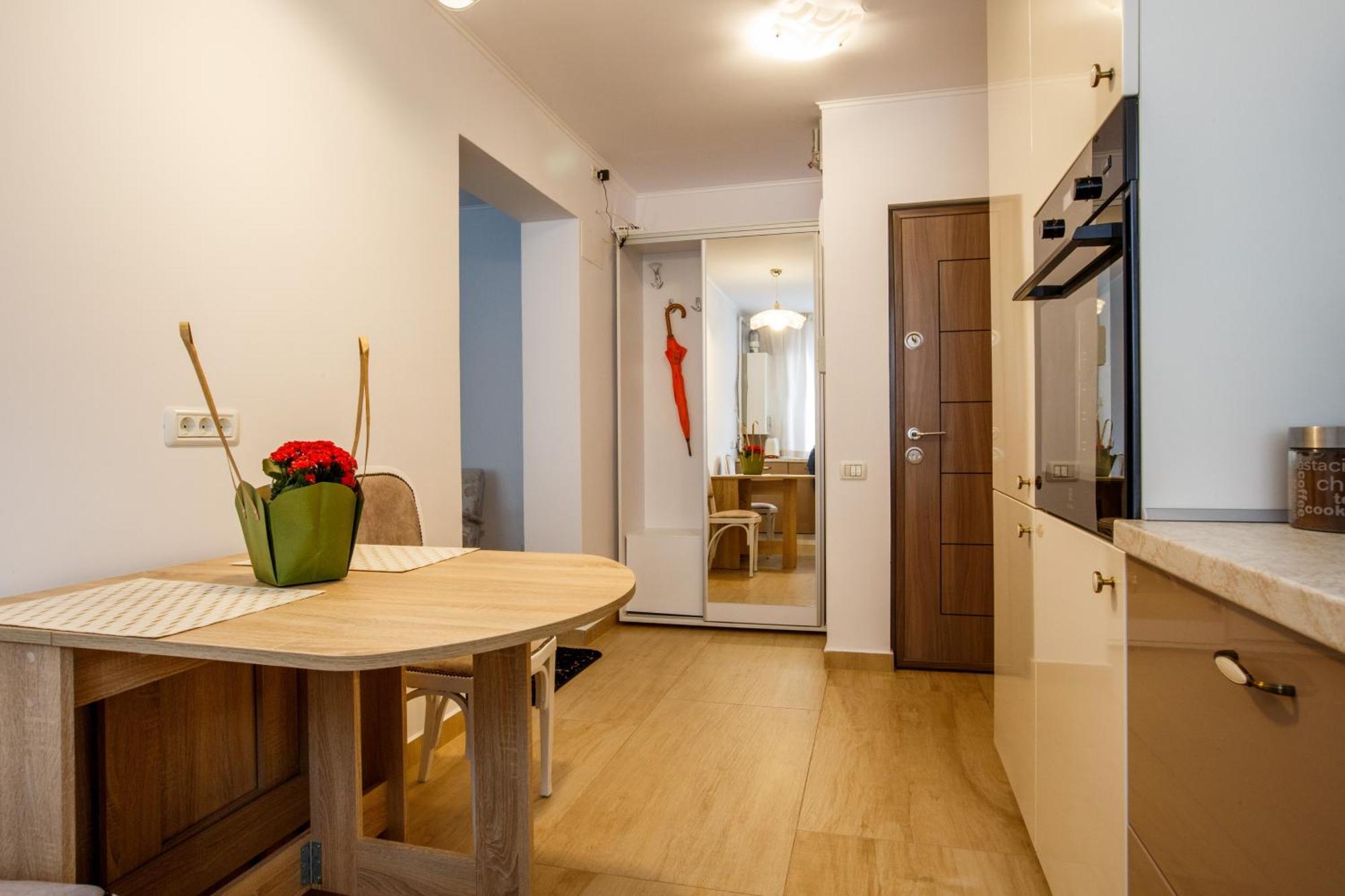 Perfect Apartment Central Брашов Екстериор снимка